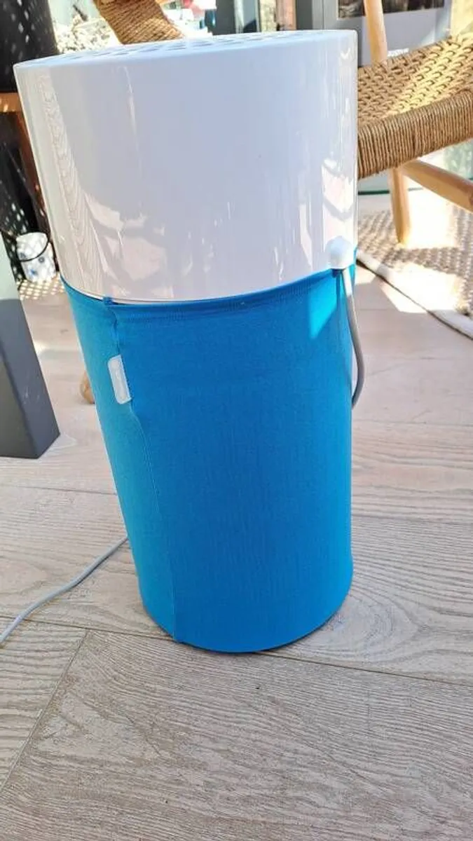Air Purifier Blue - Image 1