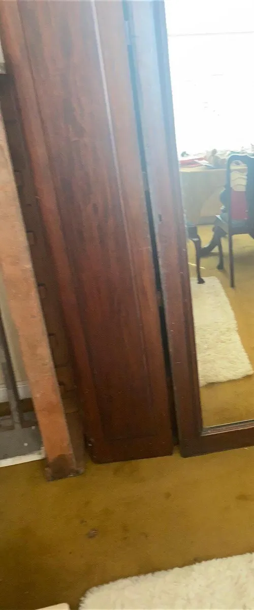 Mahogany wardrobe - Image 1