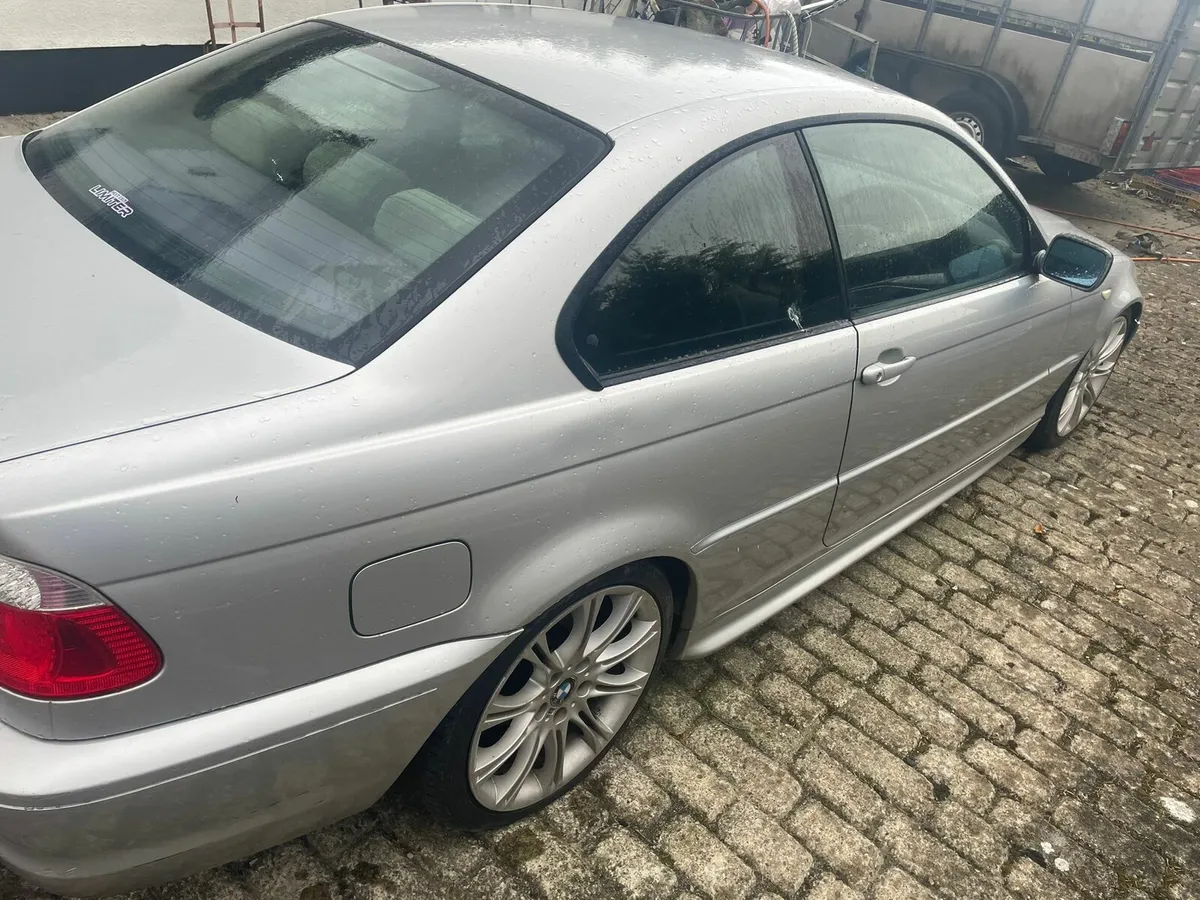 Bmw 318 ci m-sport coupe - Image 3