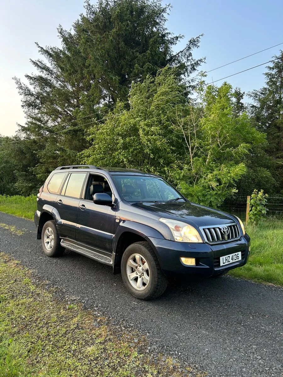 Toyota LandCruiser LC4 - Image 1