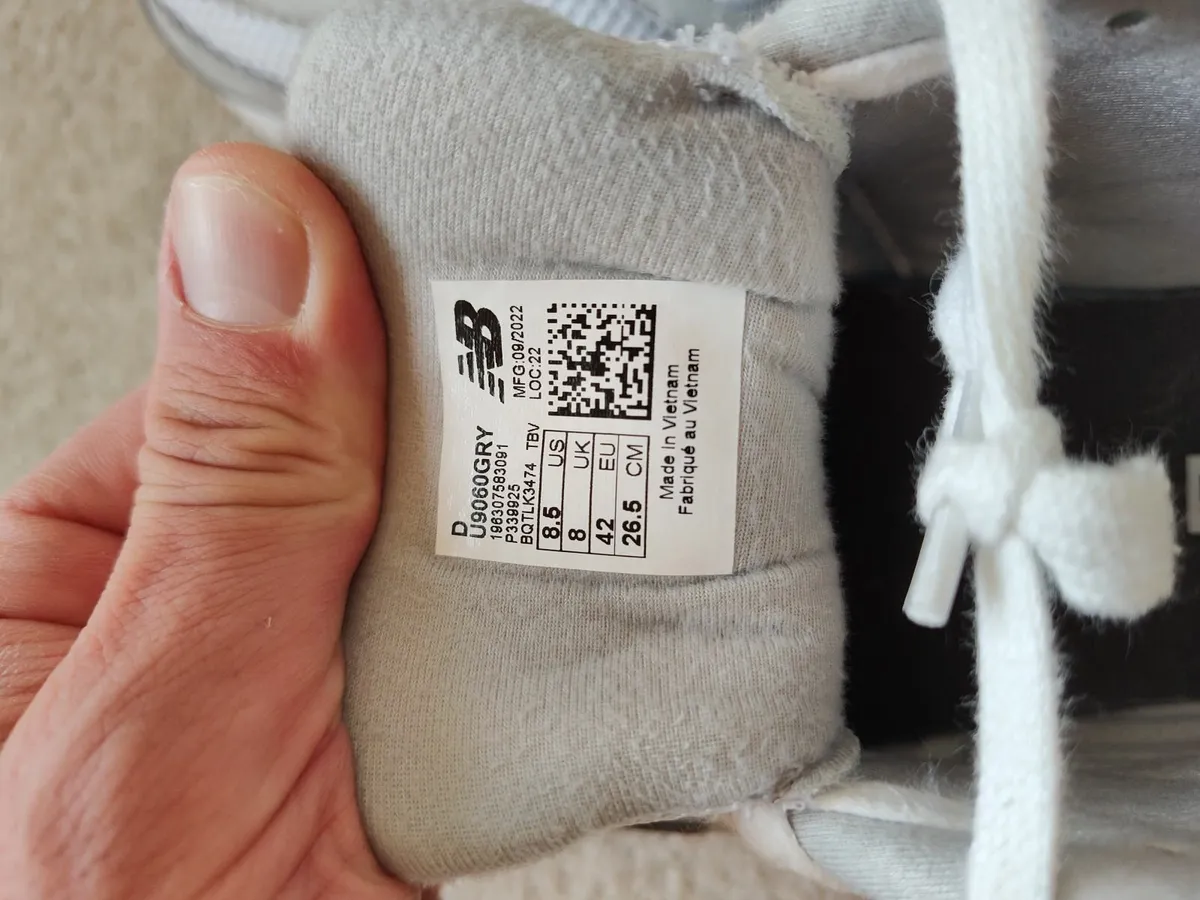 New Balance 9060 Rain Cloud Grey Trainers Size UK8 - Image 3