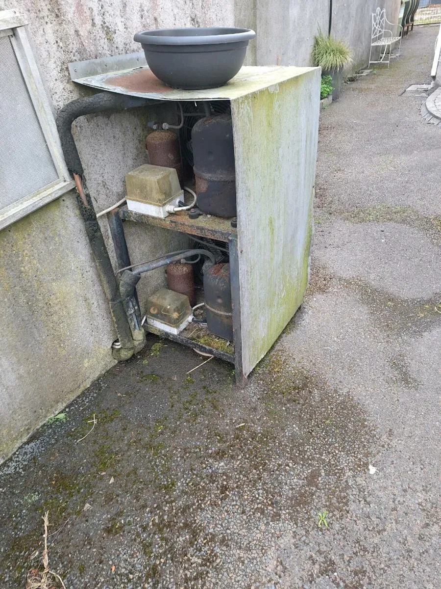 Bulk Milk Tank - Image 4