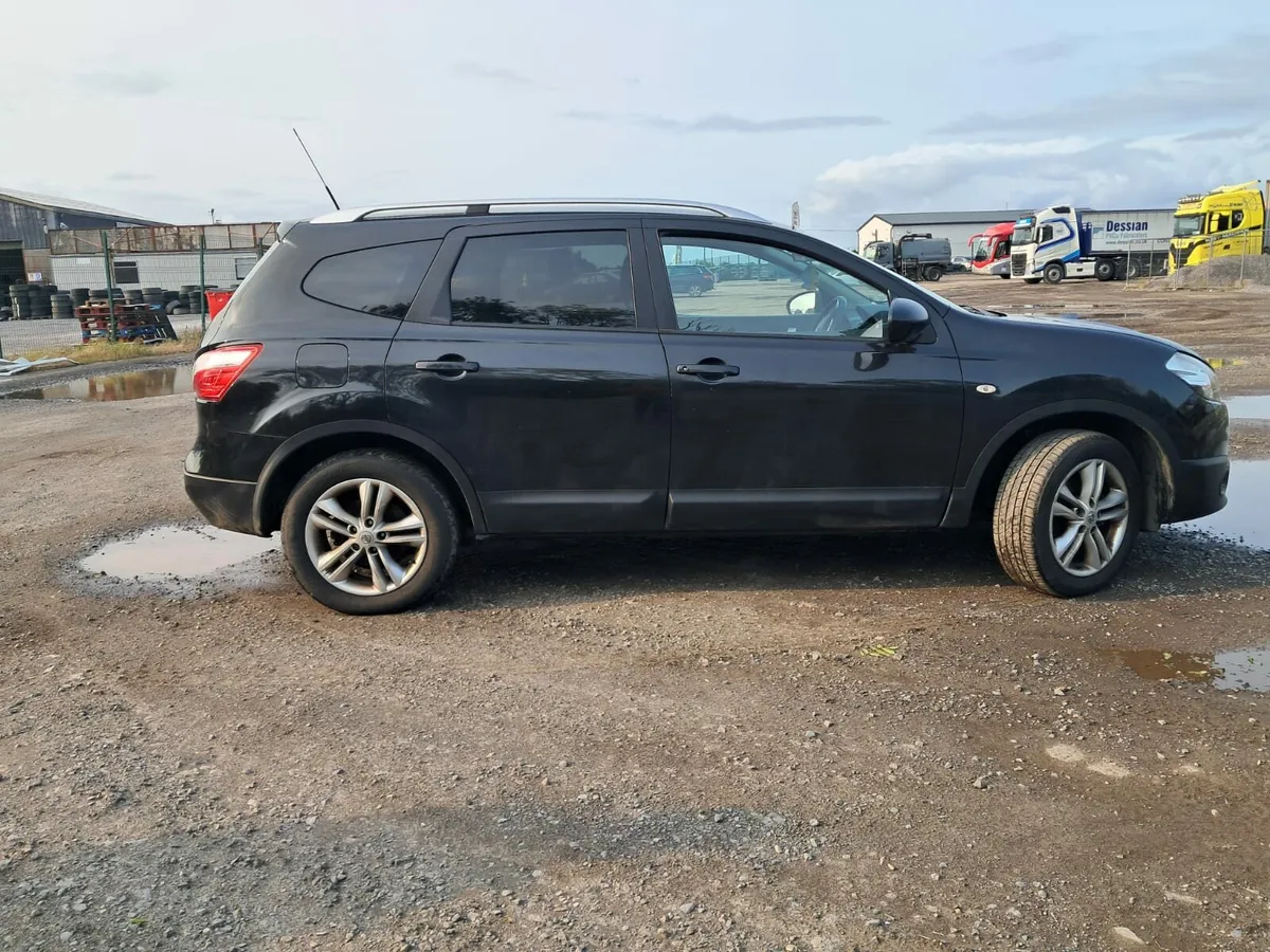 Nissan qashqai +2 - Image 2