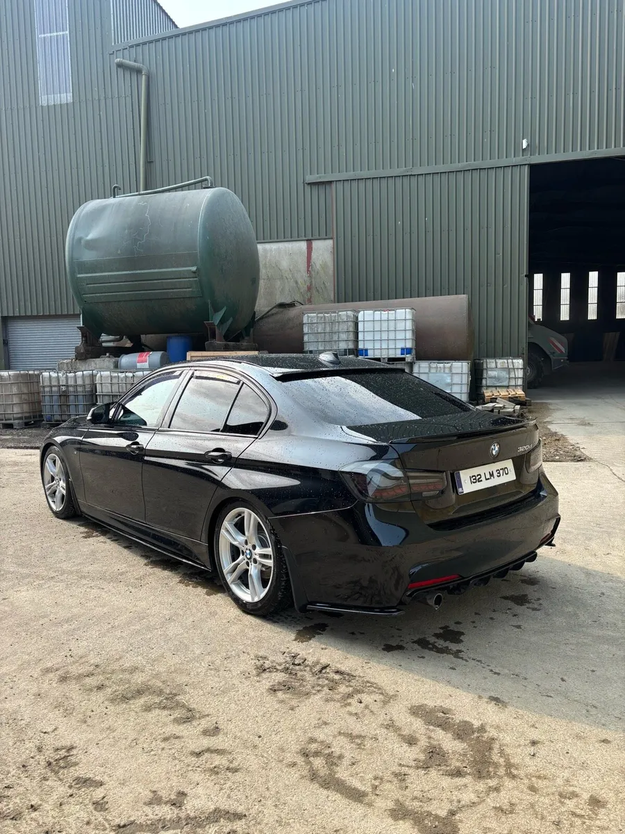 BMW 320D F30 ORIGINAL MSPORT - Image 3