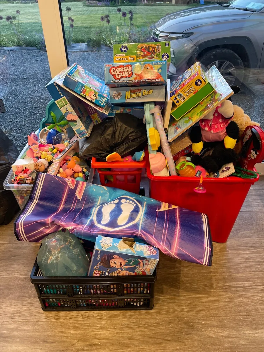 Toys - Image 1