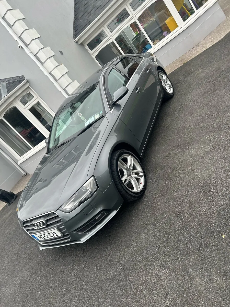Audi a4 - Image 1