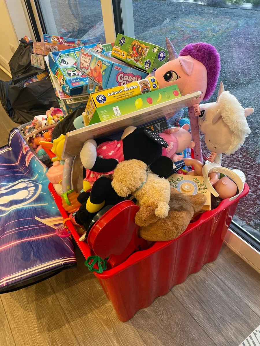 Toys - Image 3