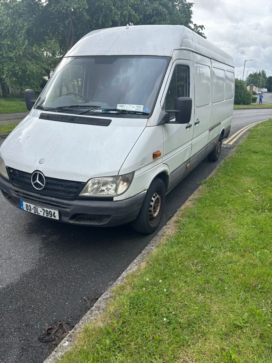 Mercedes Benz Sprinter for sale - Image 3