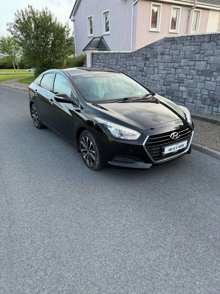 ⚫️2016 Hyundai I40⚫️ - Image 1