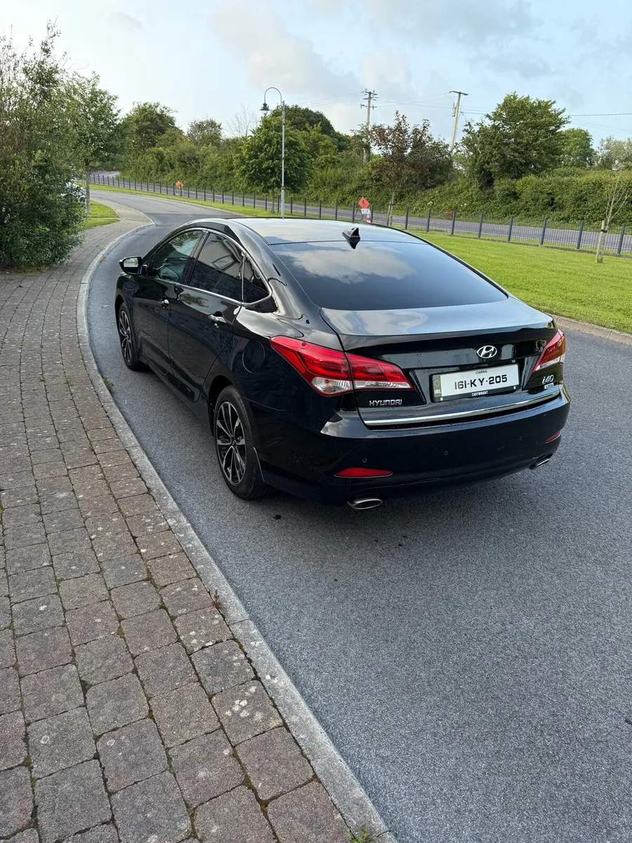 ⚫️2016 Hyundai I40⚫️ - Image 3