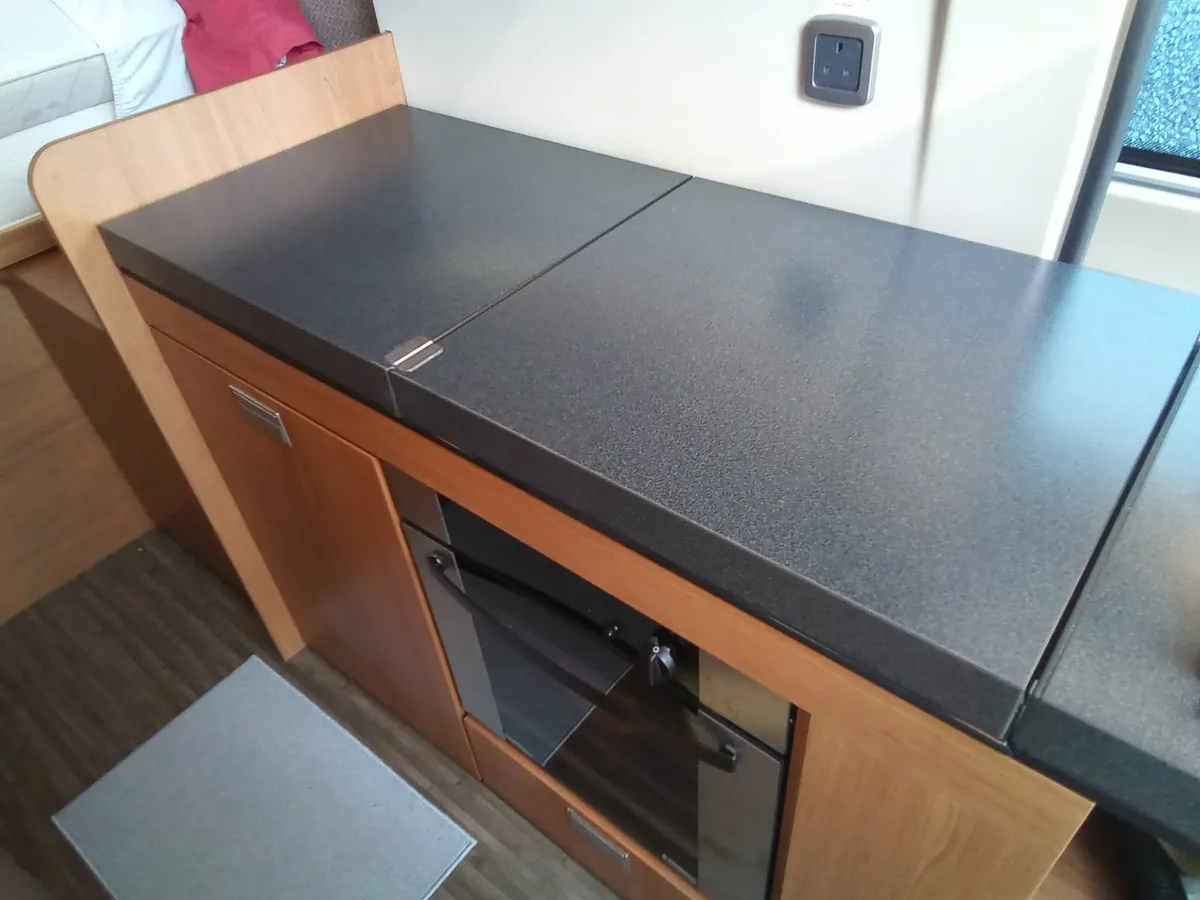 Auto -Trail V-Line 620 . - Image 4