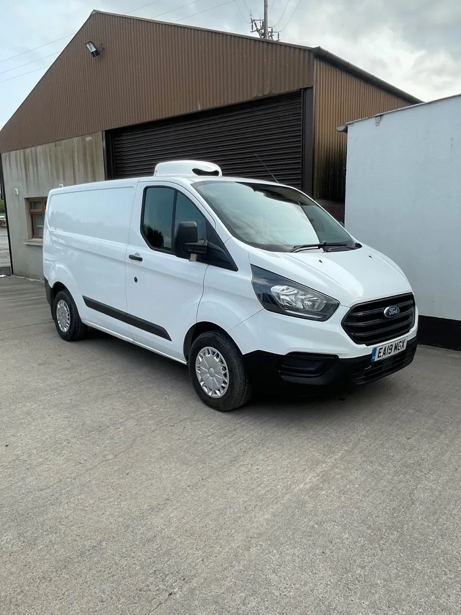 Ford Transit Custom 2019 - Image 2