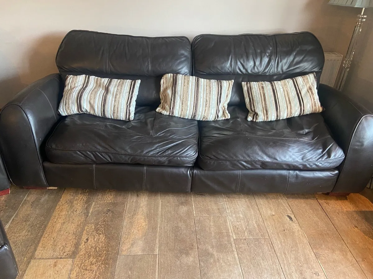 Suite of furniture 4 + 2 + 1 + footstool - Image 4