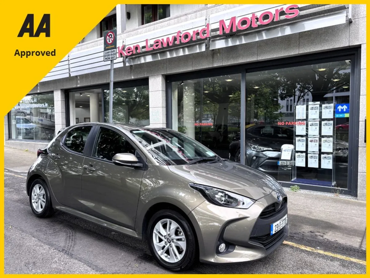 Toyota Yaris 1.5 Hybrid Luna 5DR Auto - Image 1