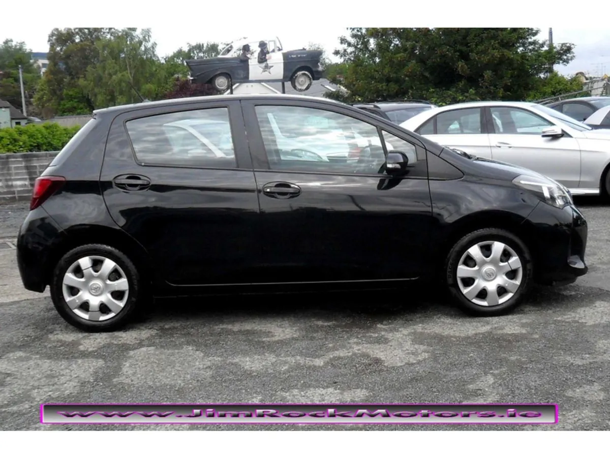Toyota Yaris 1.0 5DR Luna.......low Mileage...... - Image 4
