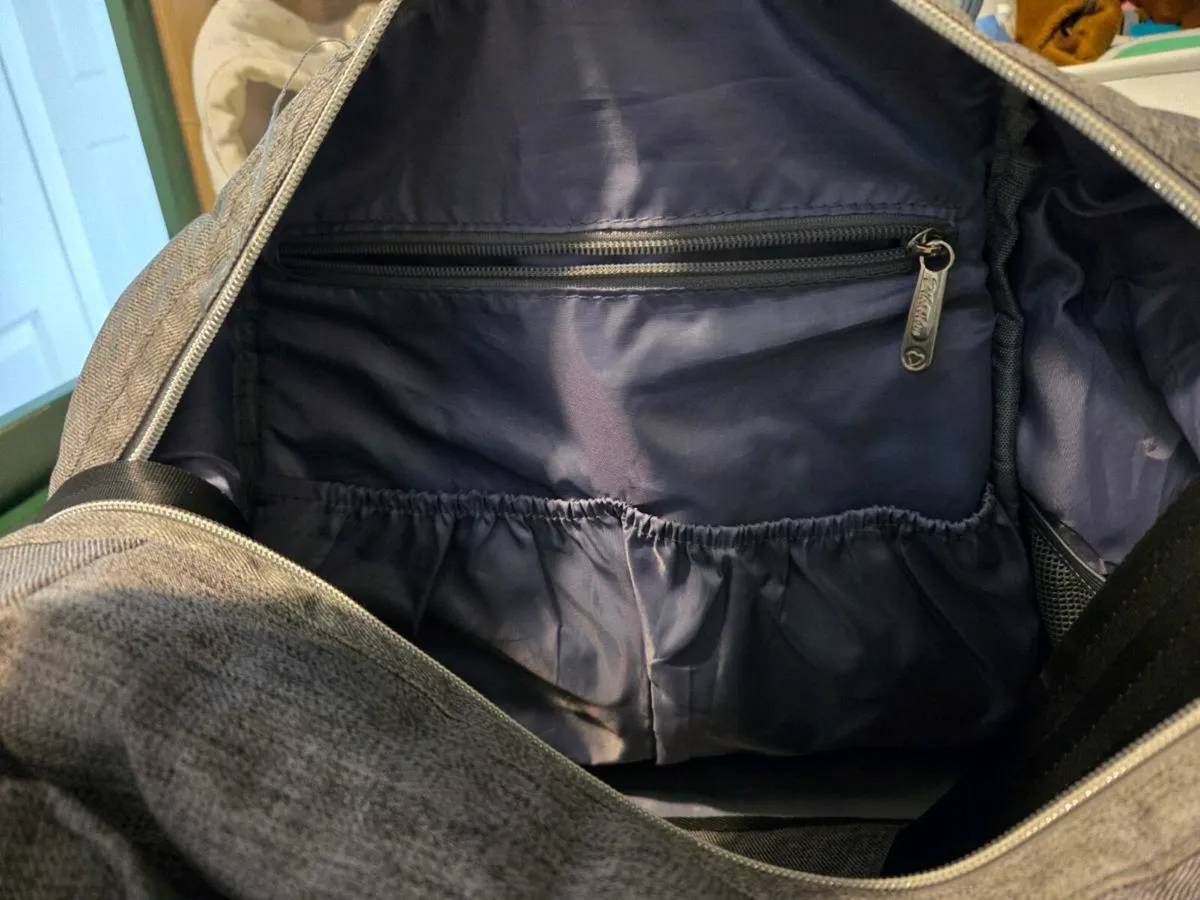 Baby changing bag - Image 3