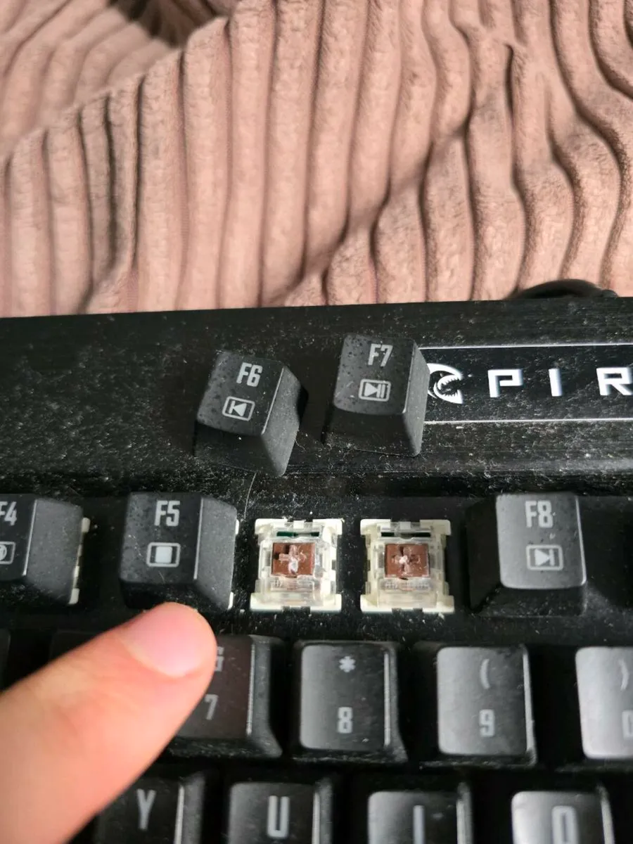 Mechanical Gaming Keyboard - Image 2