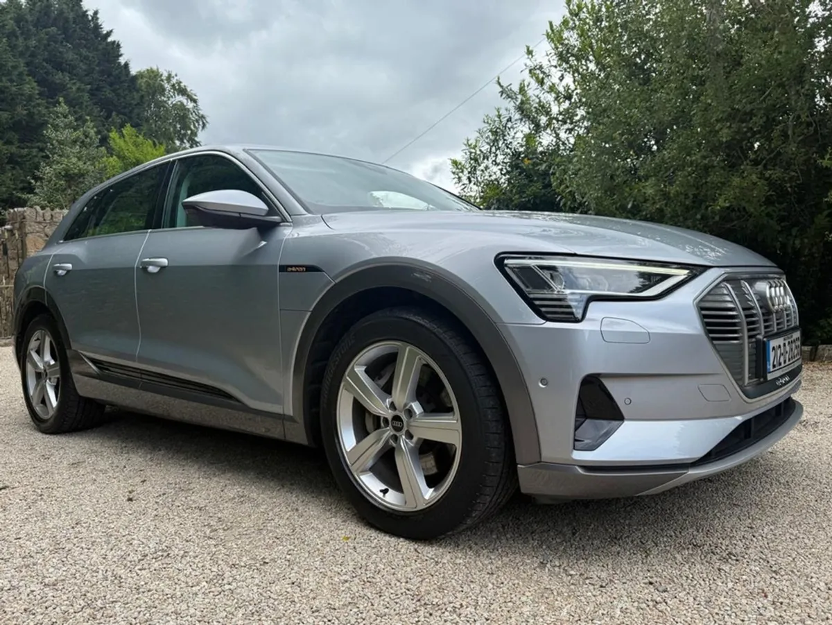 Audi E-Tron 55E Technik Quattro  bang and Olufsen - Image 1