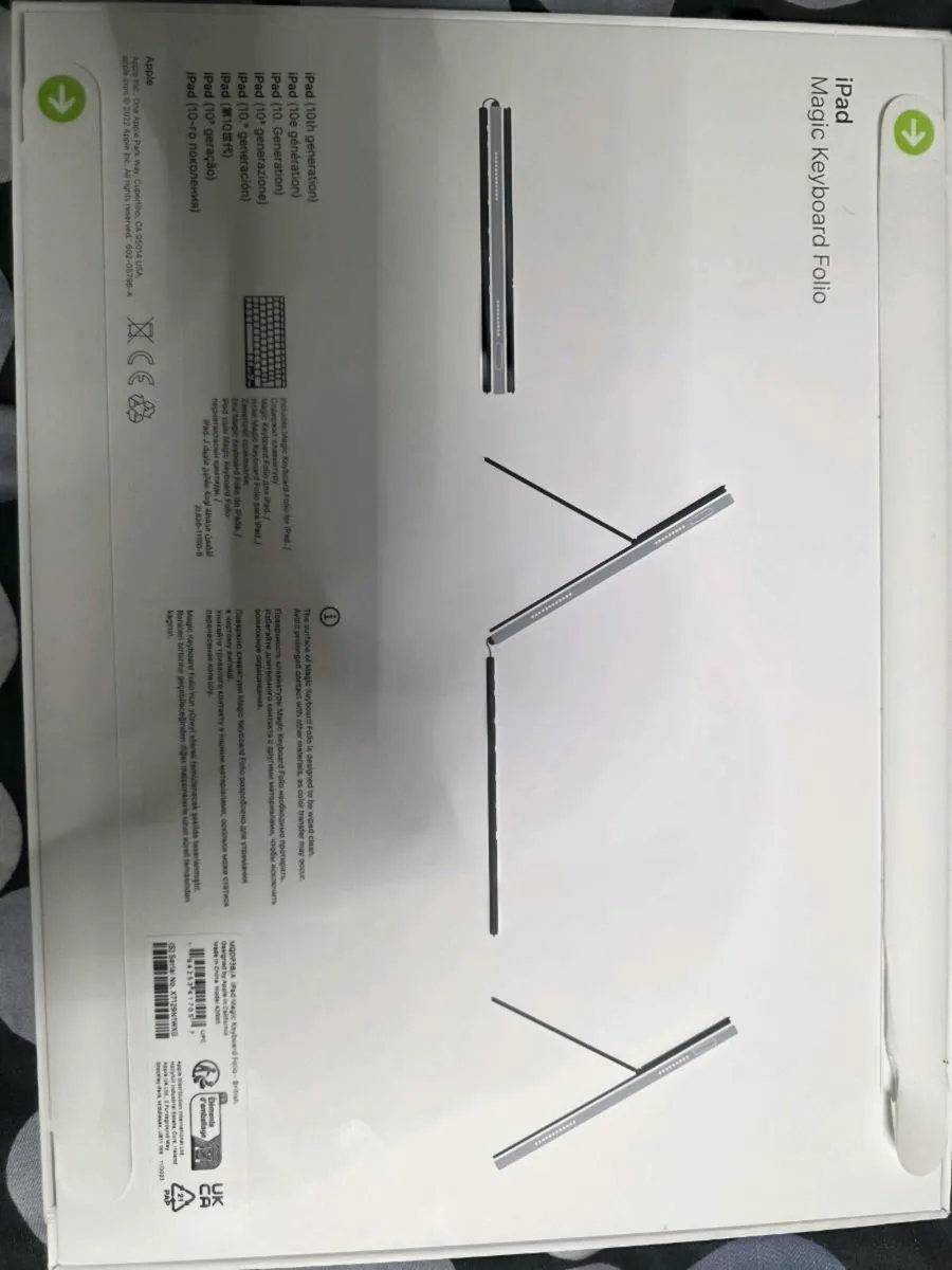 iPad Magic Keyboard Folio - Image 2