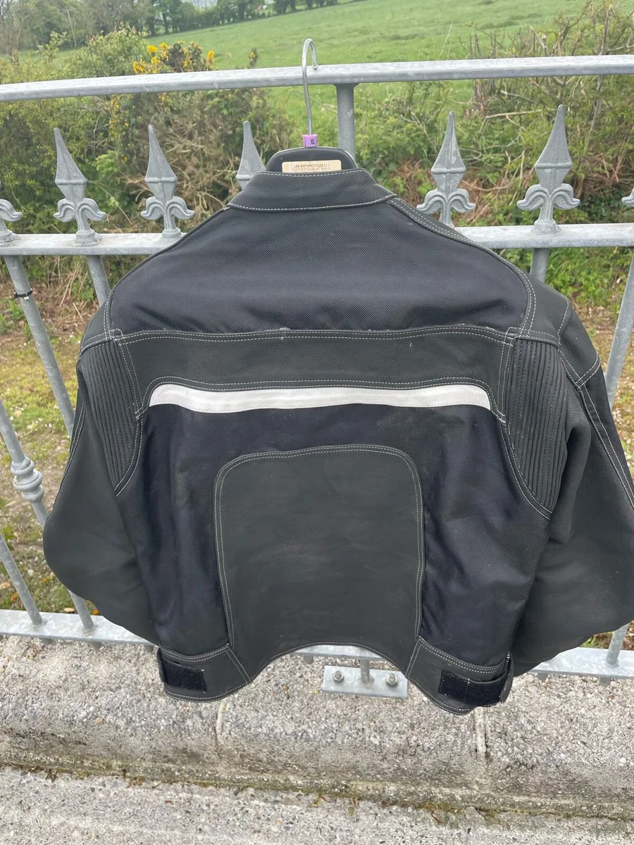 Motorbike gear - Image 3