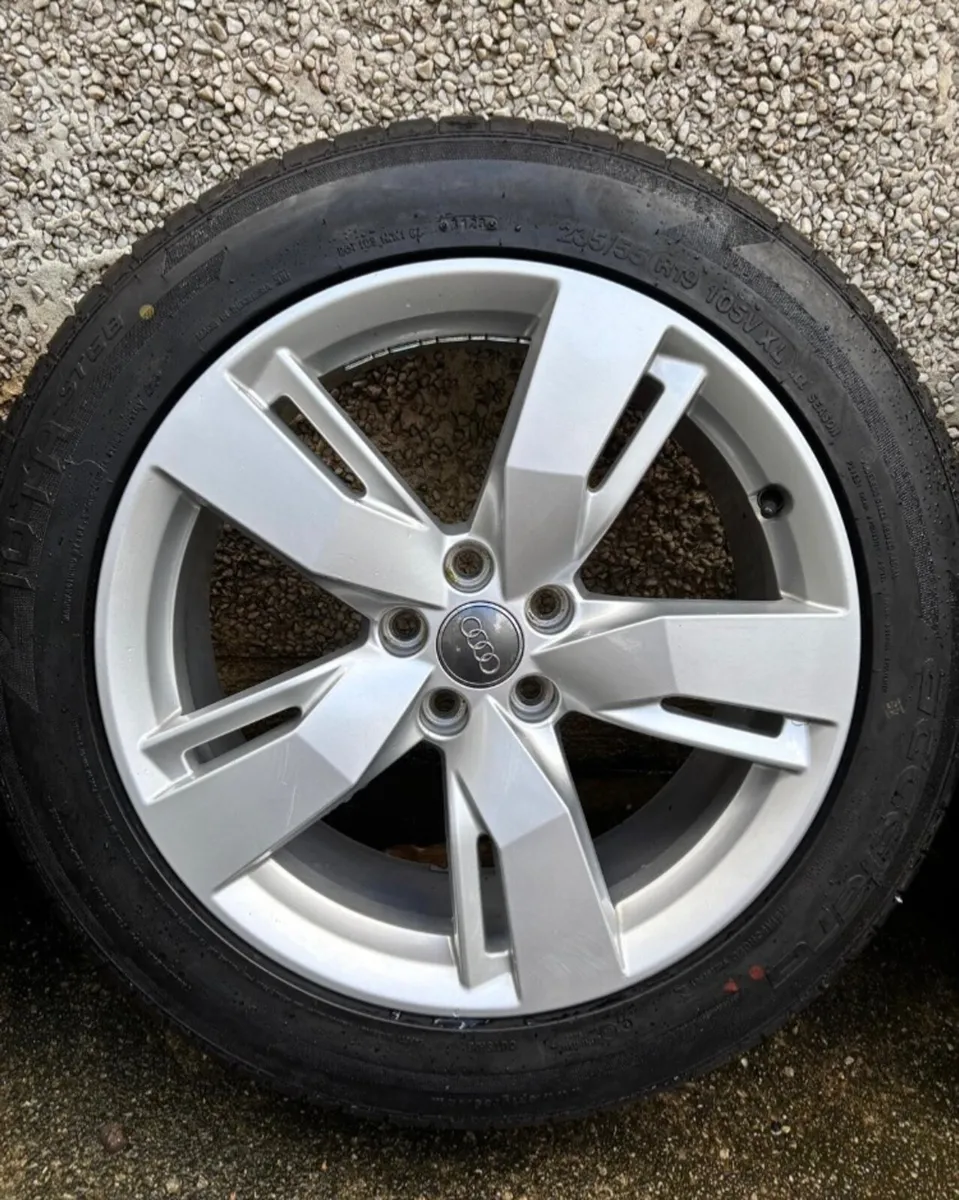 Alloy Wheels 19inch Audi Q5 Perfect Tyres - Image 1
