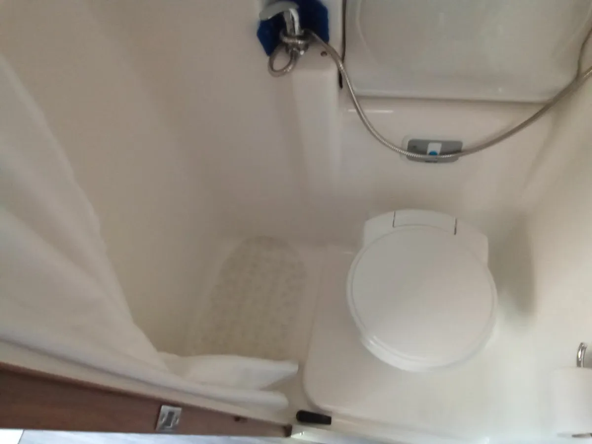 Auto -Trail V-Line 620 . - Image 2