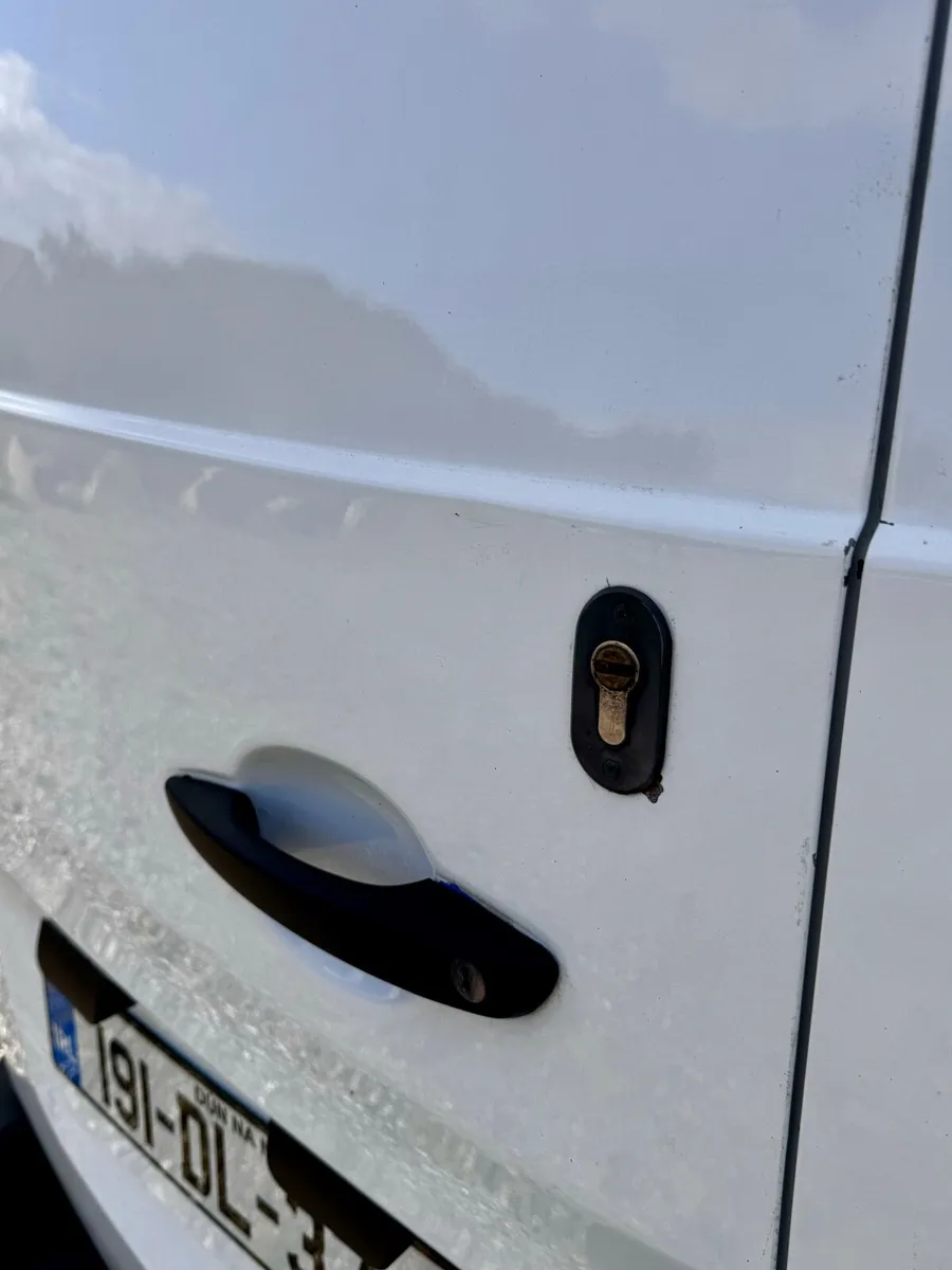 Peugeot Expert 2019 - Image 3