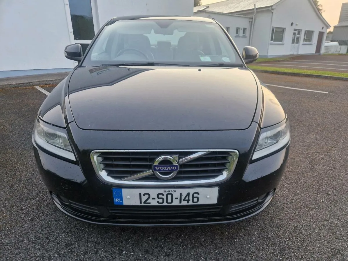 2012 VOLVO S40 D2 NEW NCT 5/26 €3450 ono! - Image 3