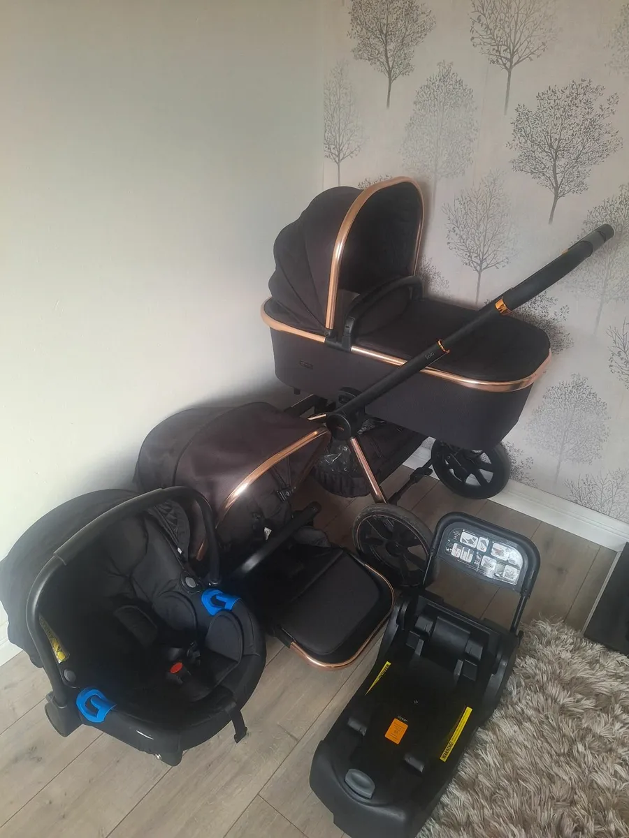 3 in 1 Travel System - Image 3