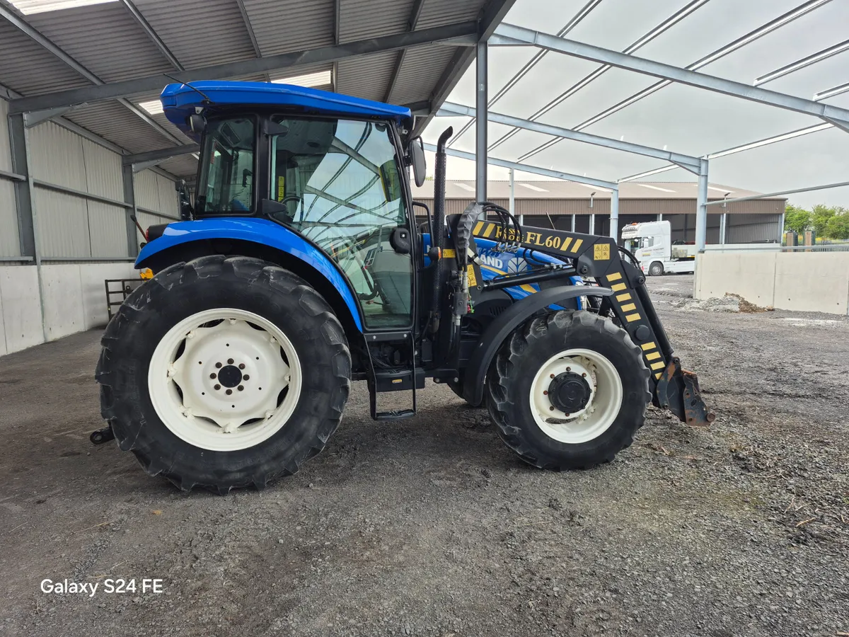 2015 New Holland TD5.85 - Image 3