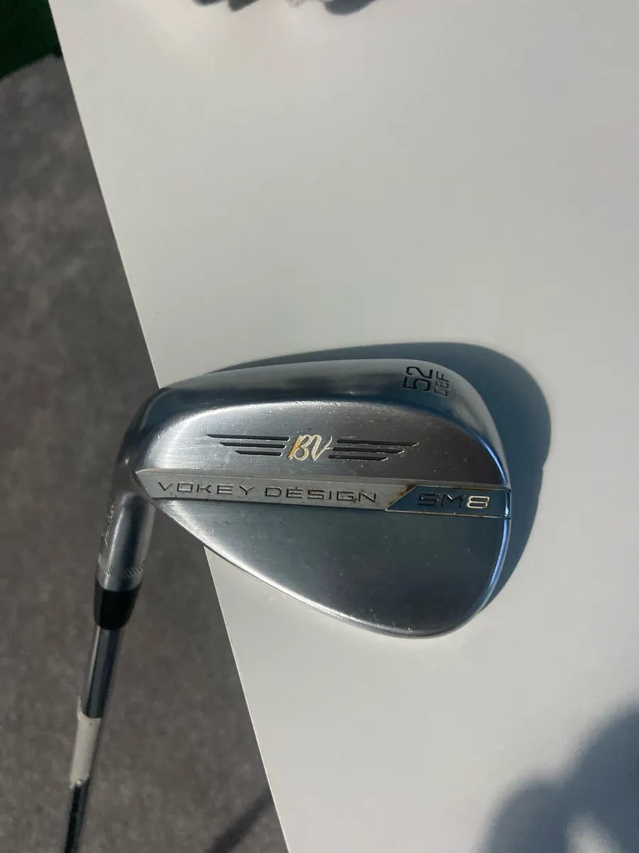 Left handed Vokey sm8 52degree wedge - Image 1