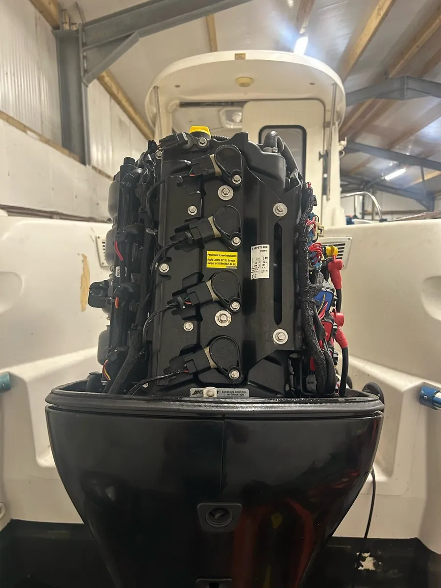 2012 100hp mariner outboard engine - Image 2