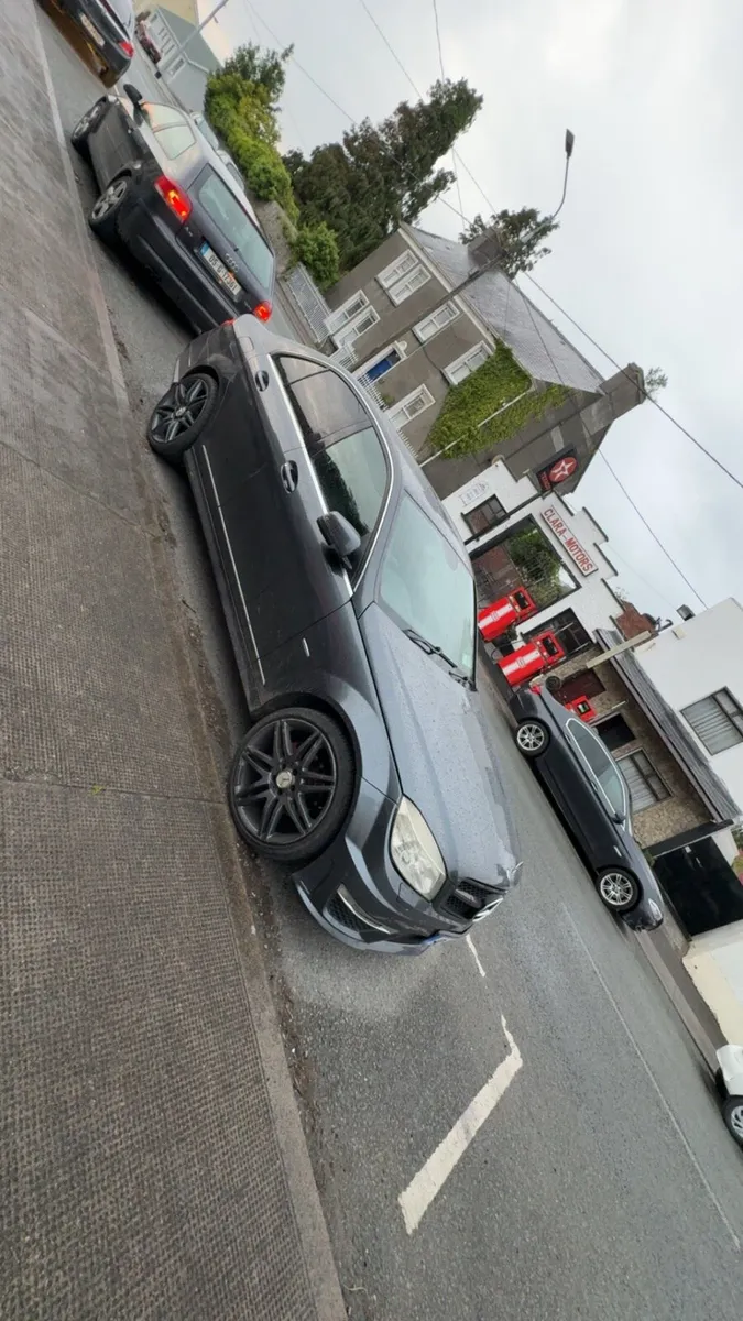 C220 Mercedes - Image 4