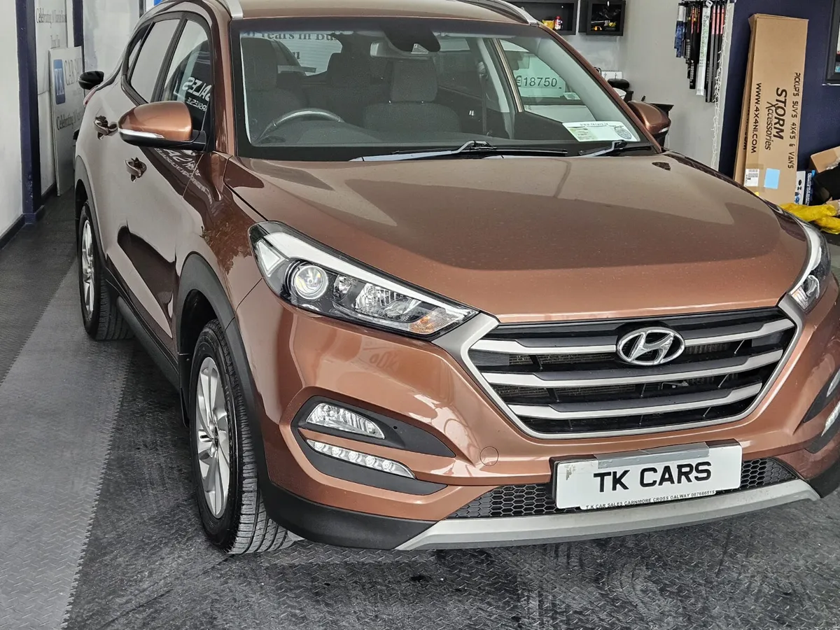 17 HYUNDAI TUCSON SE NAV BL/DRI - Image 3