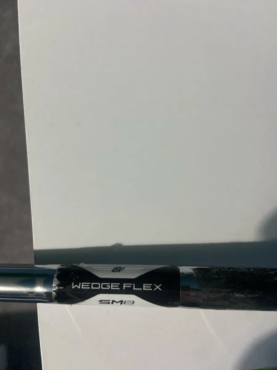 Left handed Vokey sm8 52degree wedge - Image 4