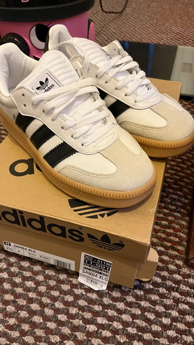 Adidas Samba XLG size 7 uk - Image 3