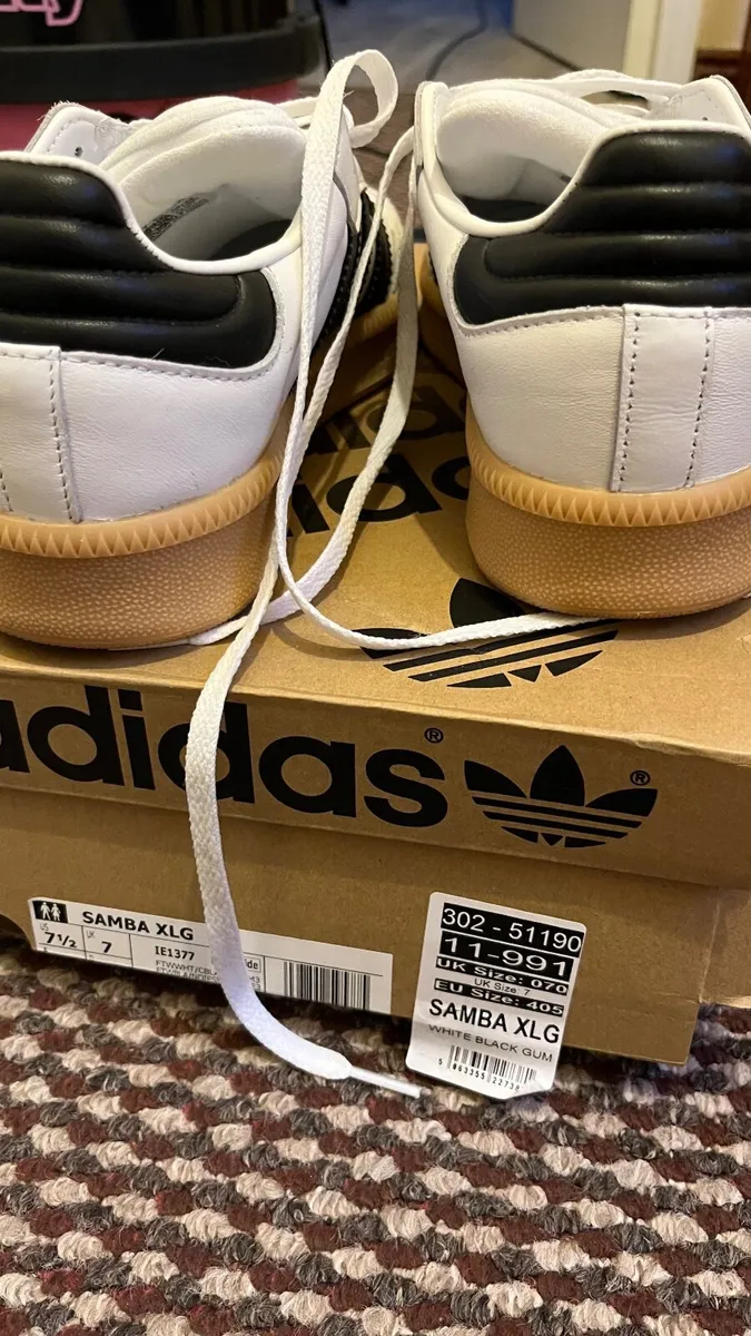 Adidas Samba XLG size 7 uk - Image 4