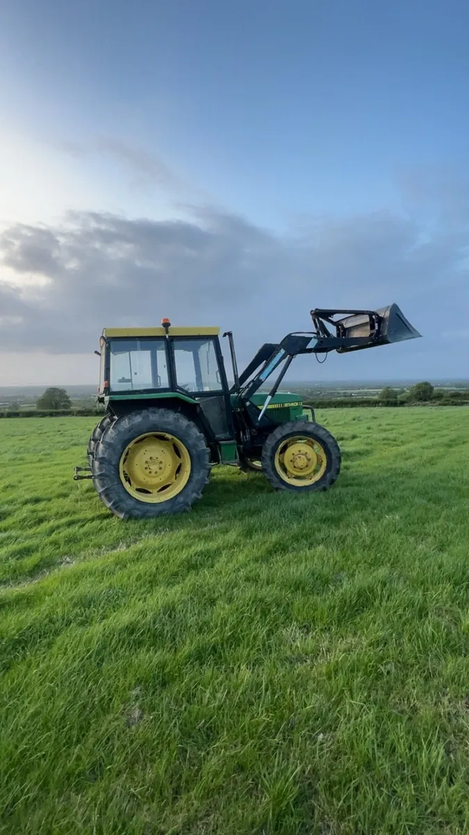 John Deere 2140 - Image 3
