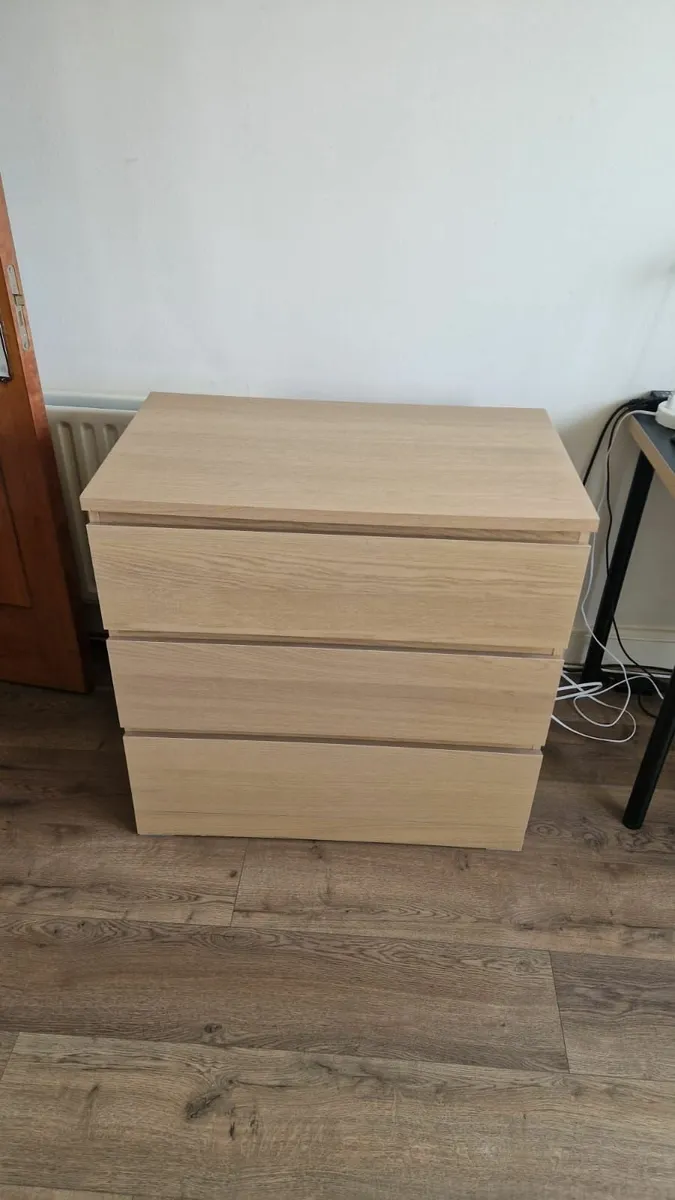 Chest of drawers IKEA - MALM - Image 4