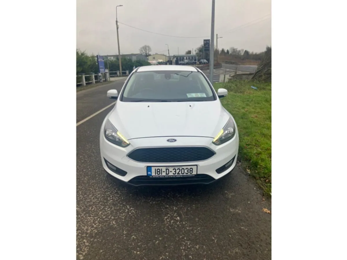 Ford Focus 5DR 1.5 TD 95ps 6speed 4DR - Image 2