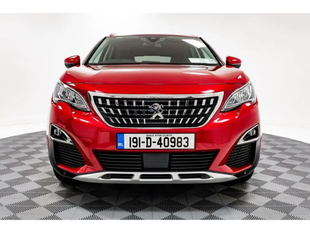 Peugeot 3008 Allure 1.2 Petrol 130HP - Image 2