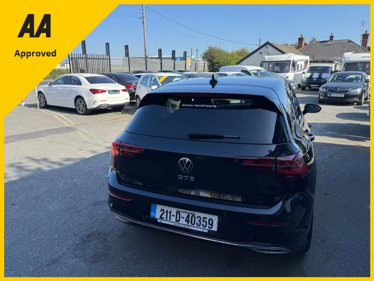 Volkswagen Golf 1.4 TSI GTE 245BHP 5DR Auto..new - Image 2