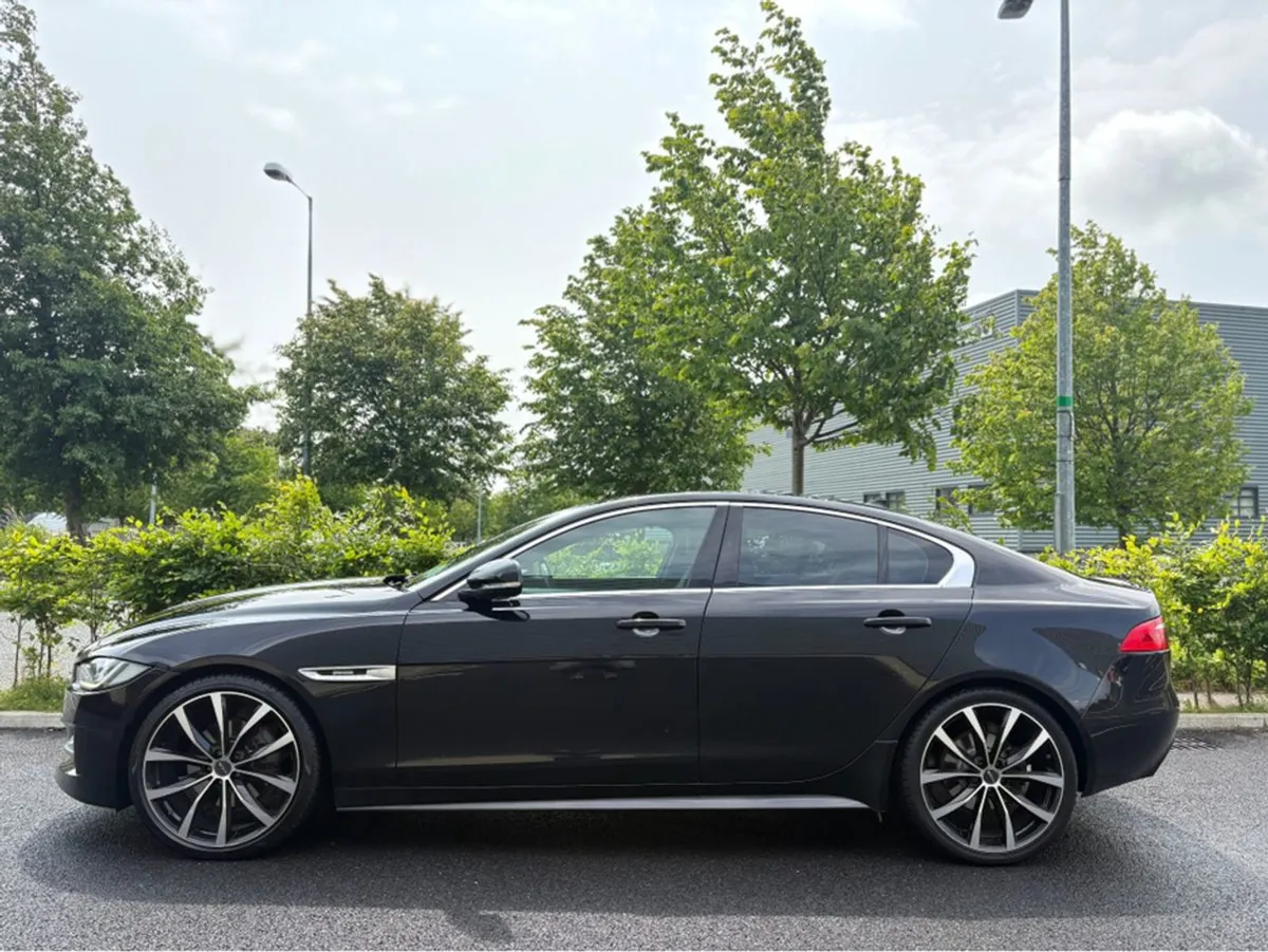 Jaguar XE 2.0 D R-sport 4DR Auto - Image 2
