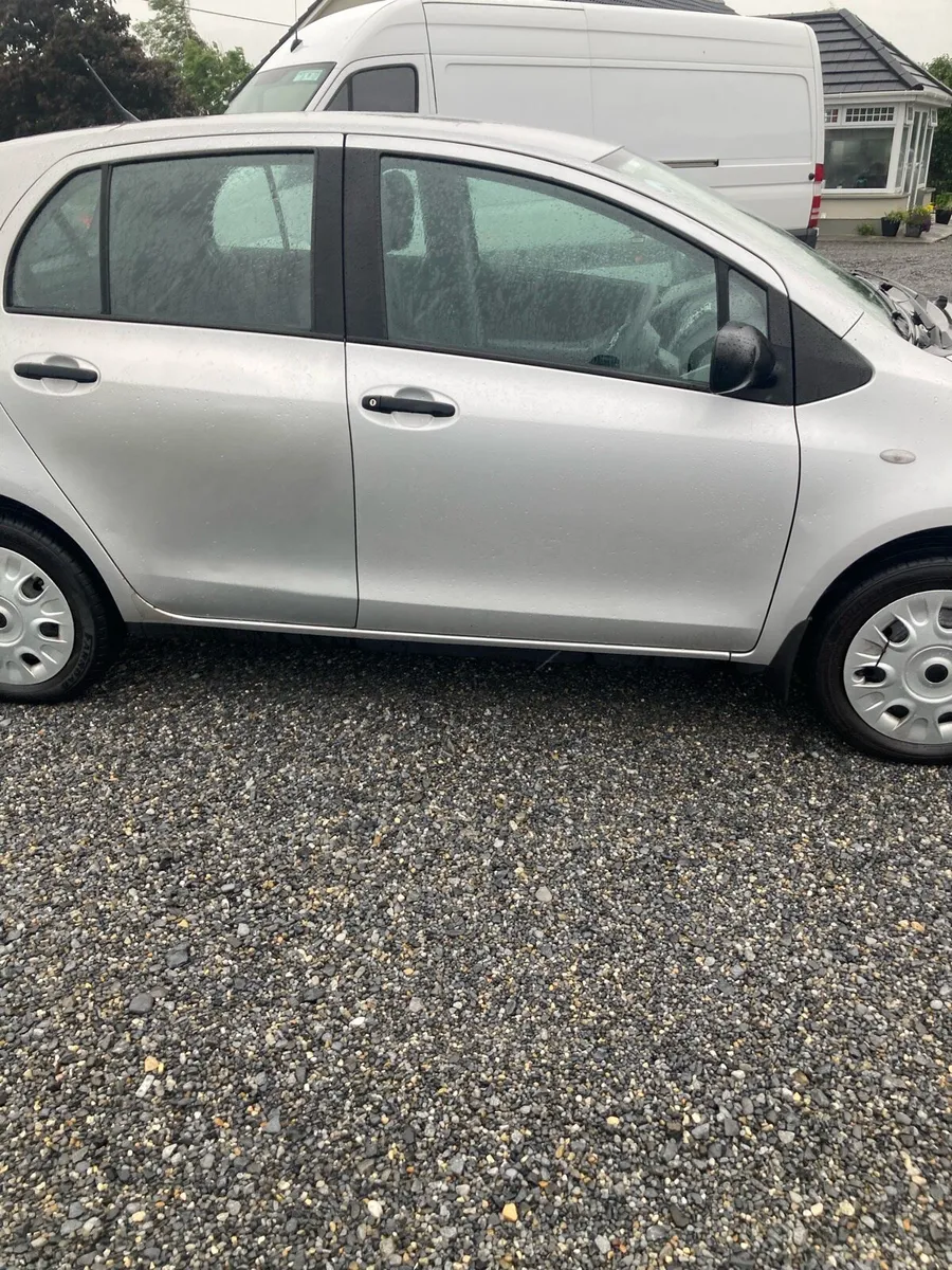 Toyota Yaris 1.0 - Image 4