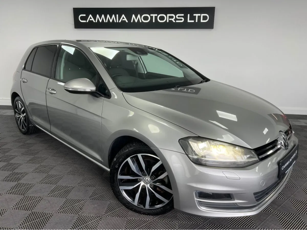 Volkswagen Golf  volkswagen Golf   dsg Automatic - Image 1
