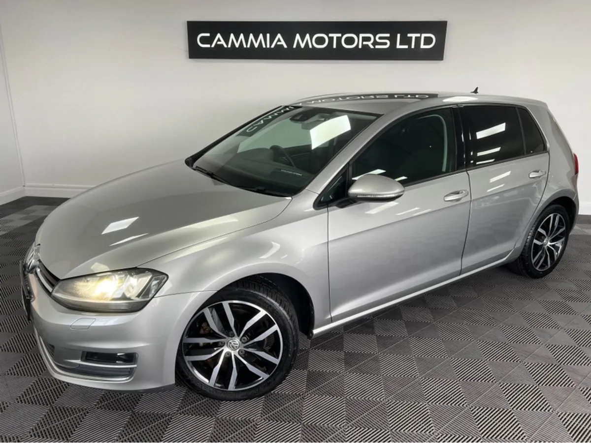 Volkswagen Golf  volkswagen Golf   dsg Automatic - Image 2