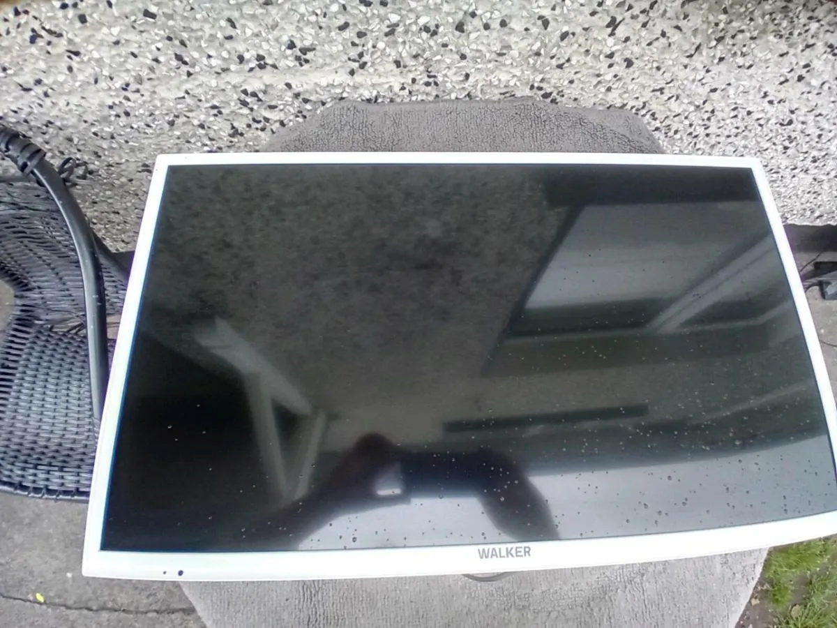 36 inch Tv for sale - Image 1