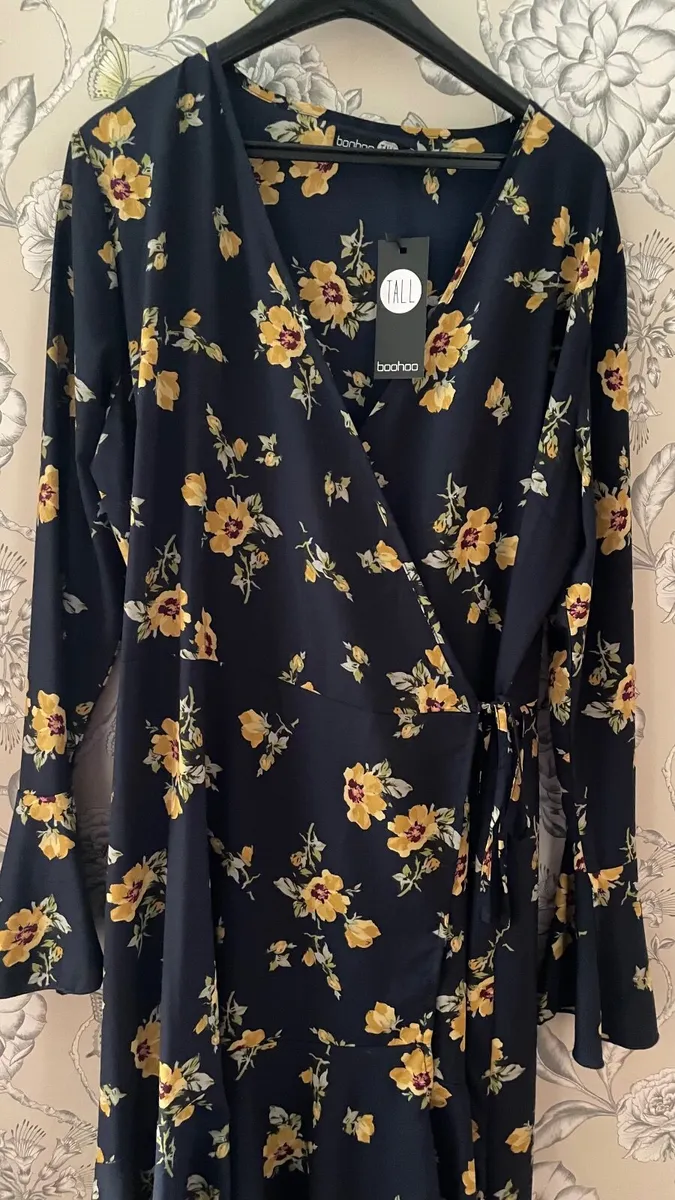 New dress - Image 1