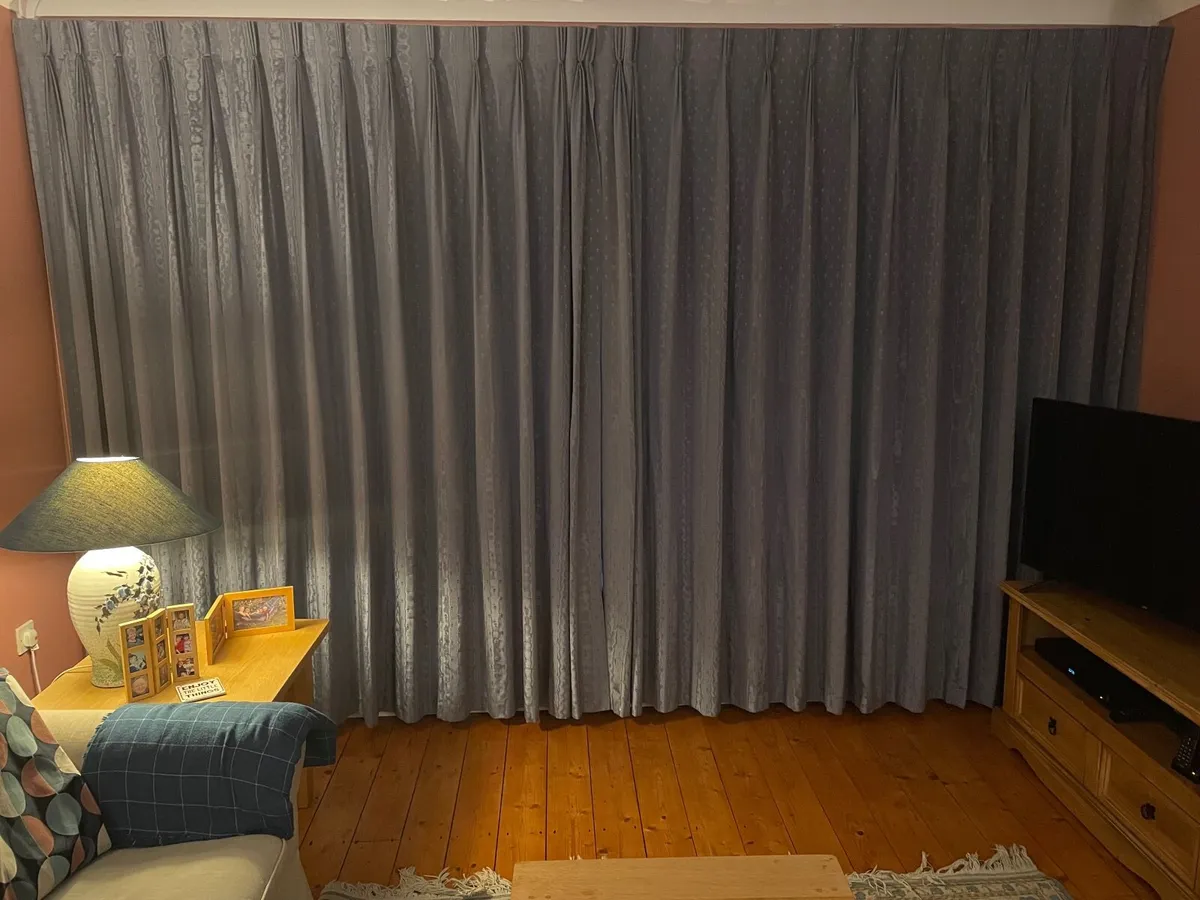 Curtains - Image 1