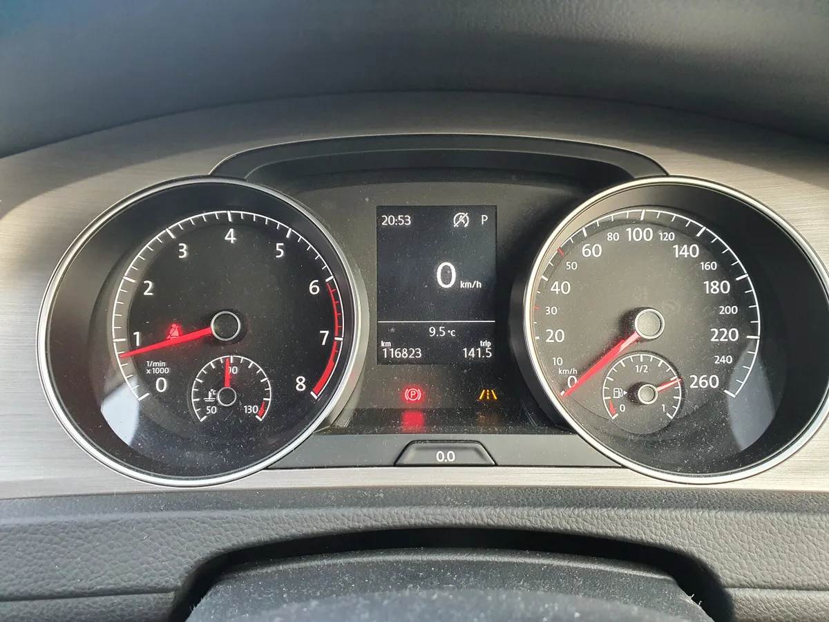 Volkswagen Golf 2016 nct automatic - Image 2